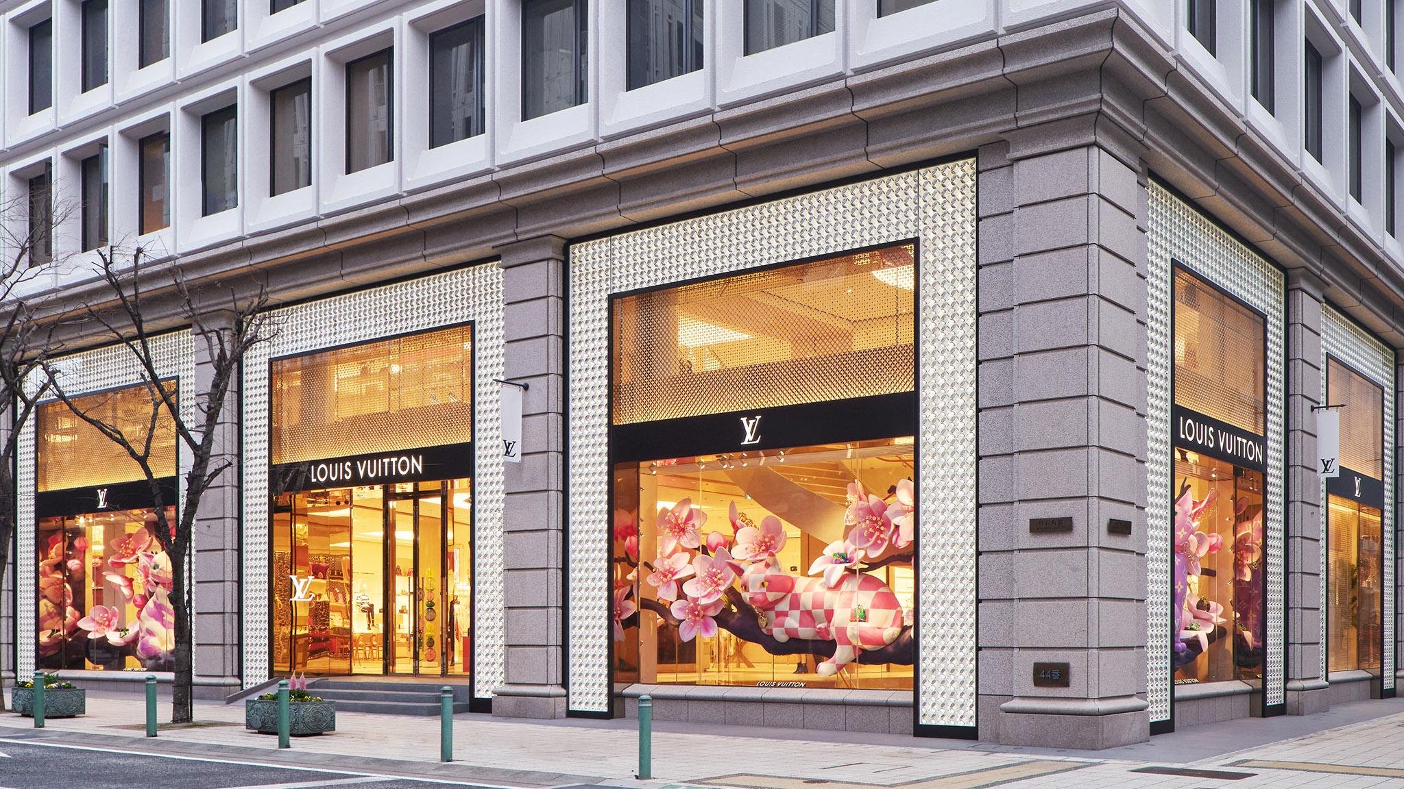 Louis Vuitton Kobe Kyoryuchi Store in Kobe, Japan | LOUIS VUITTON