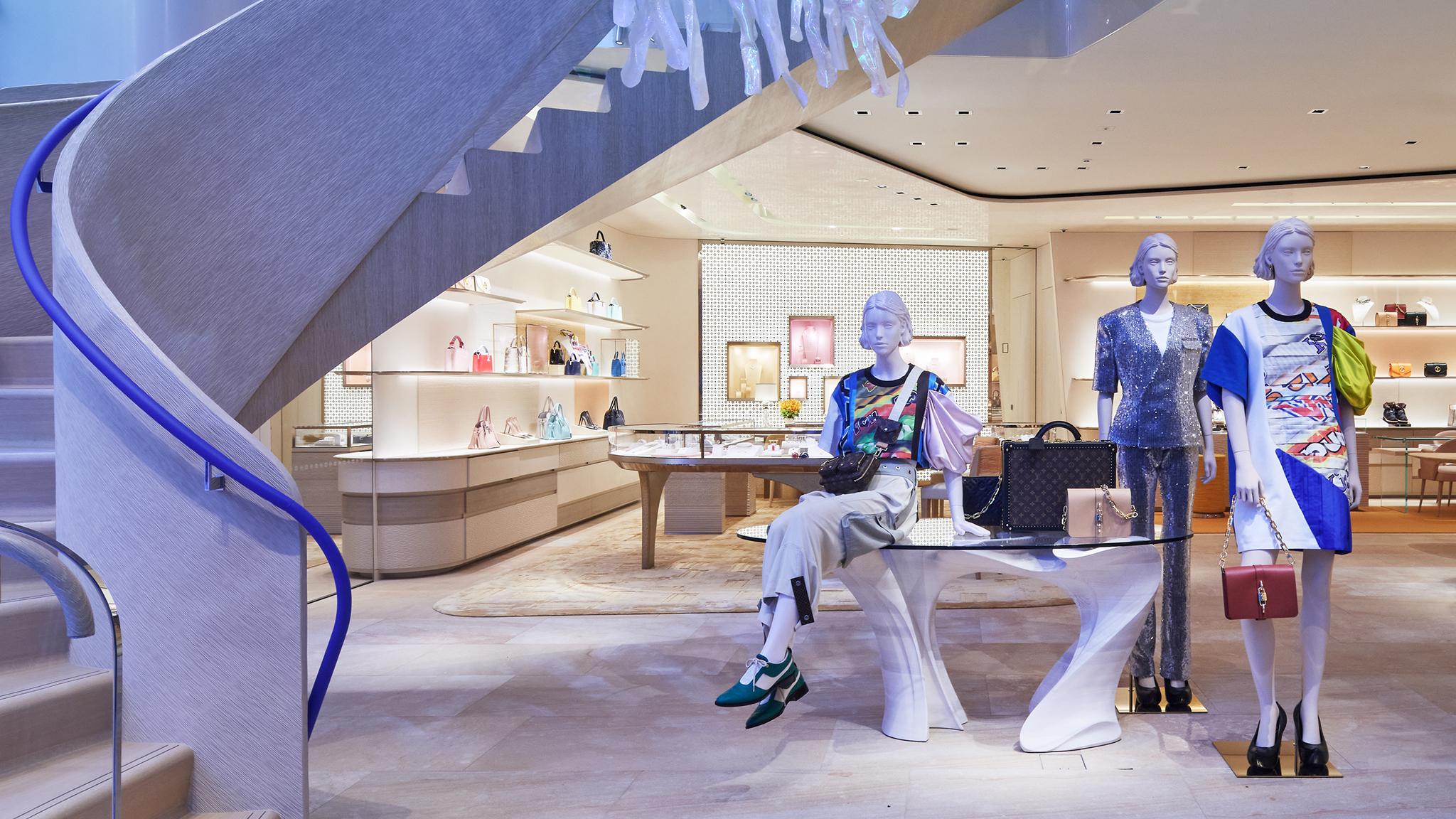 Louis Vuitton Tokyo Ginza Namikidori Store in Chuo-ku, Japan