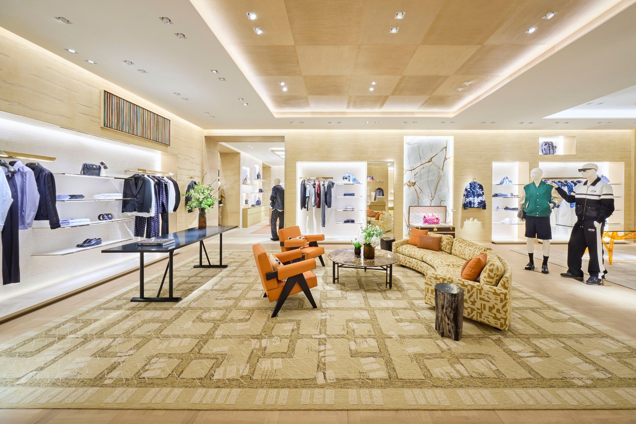 Louis Vuitton Mall Of The Emirates Store in Dubai, United Arab Emirates ...