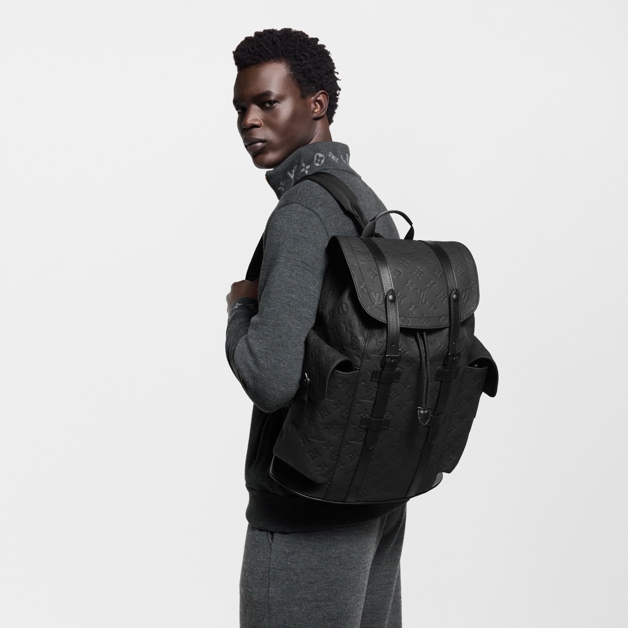 louis vuitton black monogram backpack